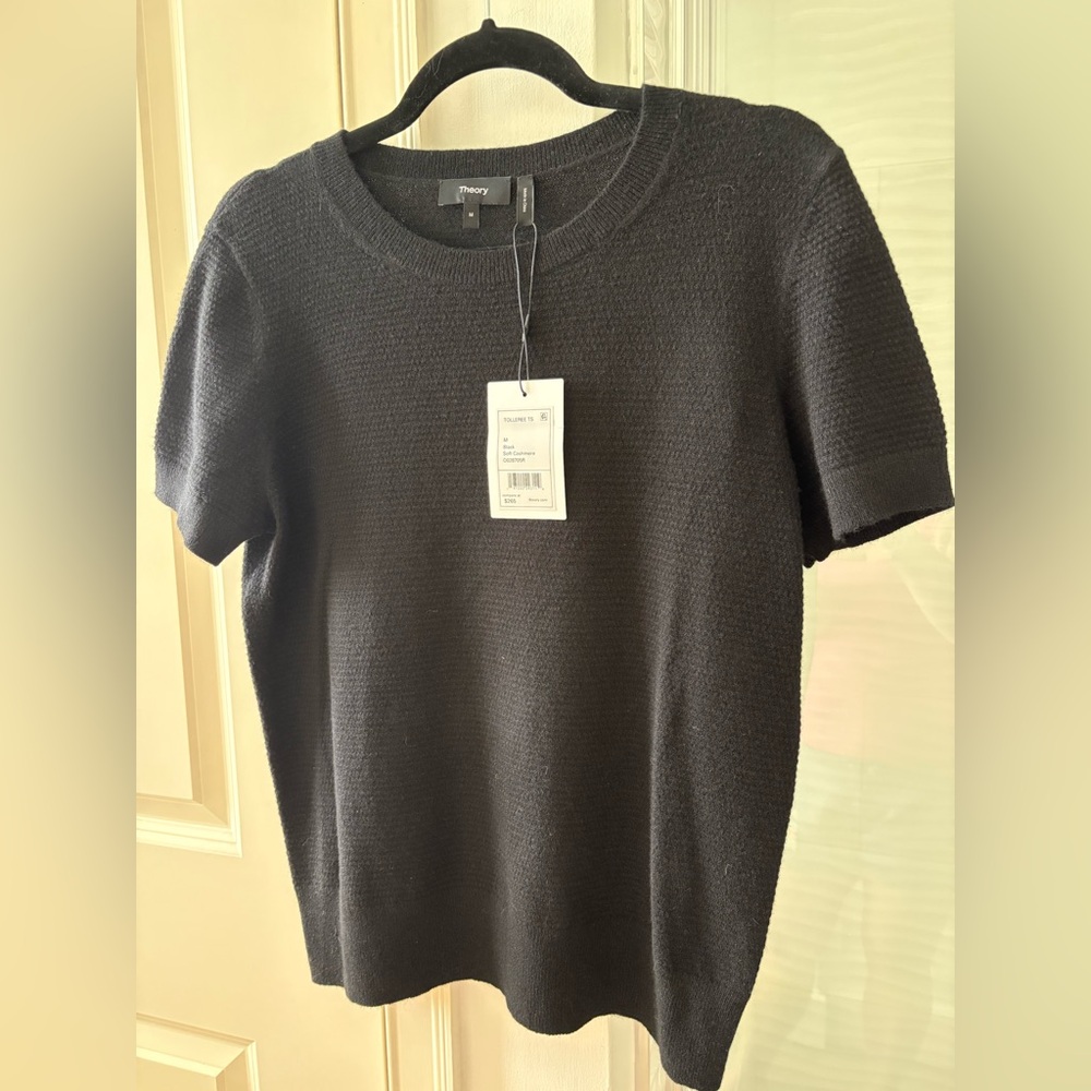 NWT Theory Tolleree Black Cashmere Sweater SZ Medium